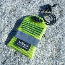 Load image into Gallery viewer, tade qui / omamori-mamori / Net PVC / Hi-viz yellow
