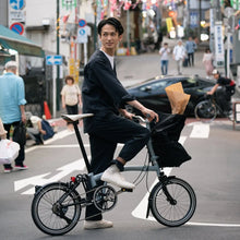 Load image into Gallery viewer, FAIRWEATHER brompton bag (waxed canvas) (フレームあり) フェアウェザー ブロンプトンバッグ フロントバッグ