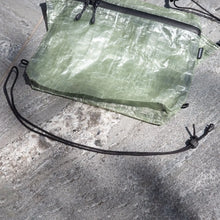 Load image into Gallery viewer, FAIRWEATHER road sacoche フェアウェザー サコッシュ ダイニーマ