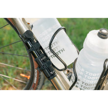 画像をギャラリービューアに読み込む, Wolftooth EnCase Pump 40cc with Chain + Tire Plug Multi-Tool ウルフトゥース