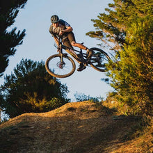 Load image into Gallery viewer, GIRO MERIT SPHERICAL 2024 ジロ MTBヘルメット