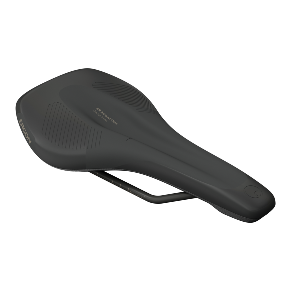 ERGON SR Allroad Core Comp Men サドル（エルゴン）Infinergyコア 