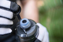 Load image into Gallery viewer, CAMELBAK Podium Mud Cap