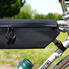 画像をギャラリービューアに読み込む, tade qui / Blanket / Frame bag / CORDURA 1000D MIL-SPEC / Black