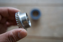 Load image into Gallery viewer, ROTOR BB TRACK30 BSA STEEL