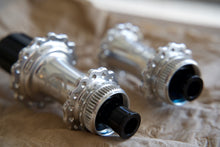 画像をギャラリービューアに読み込む, INDUSTRYNINE SOLiX ROAD DISC ハブ 前後セット 24H