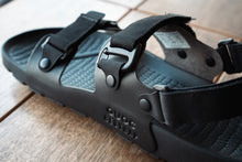 画像をギャラリービューアに読み込む, QUOC x Restrap Sandal QUOCとリストラップのコラボ・サンダル