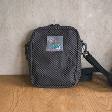 Load image into Gallery viewer, Rawlow Mountain Works 2024 Zodiac Limited edition Dragon / Cation ロウロウマウンテンワークス