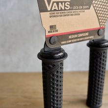 画像をギャラリービューアに読み込む, ODI Vans V2.1 Lock-On Grips グリップ