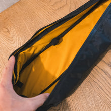 Load image into Gallery viewer, AGHARTA ハンドメイド フレームバッグ (ECOPAK/Black)(AGHARTA)の商品画像(写真1)