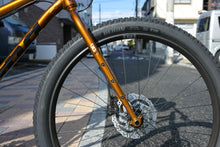 Load image into Gallery viewer, 【ご予約】KONA UNIT X 完成車 Gloss Metallic Gold 2026年モデル