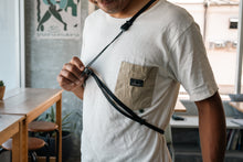 Load image into Gallery viewer, tade qui / sacoche × SACOCHE / Grumpy別注 タデクイ サコッシュ