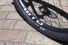 画像をギャラリービューアに読み込む, BOMBTRACK HOOK EXT 完成車