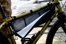 画像をギャラリービューアに読み込む, ADCANATHA Bag a Bond X-Pac アドカナタ フレームバッグ