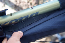 画像をギャラリービューアに読み込む, ADCANATHA Bag a Bond X-Pac アドカナタ フレームバッグ