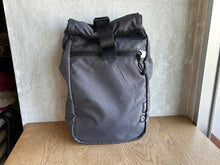画像をギャラリービューアに読み込む, North St. Bags アップサイクルド マイクロパニア 14L