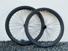 Load image into Gallery viewer, BOMBTRACK HOOK EXT – 700Cカスタム仕様 +650Bホイール付属