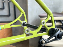 画像をギャラリービューアに読み込む, 【中古】 Breadwinner Goodwater フレーム