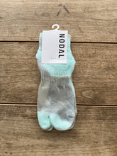 画像をギャラリービューアに読み込む, Tie Dye Ankle Socks タイダイア