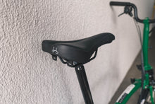 Load image into Gallery viewer, BROMPTON C Line Explore 12spd (Mハンドル、ラック有り) レーシンググリーン ブロンプトン