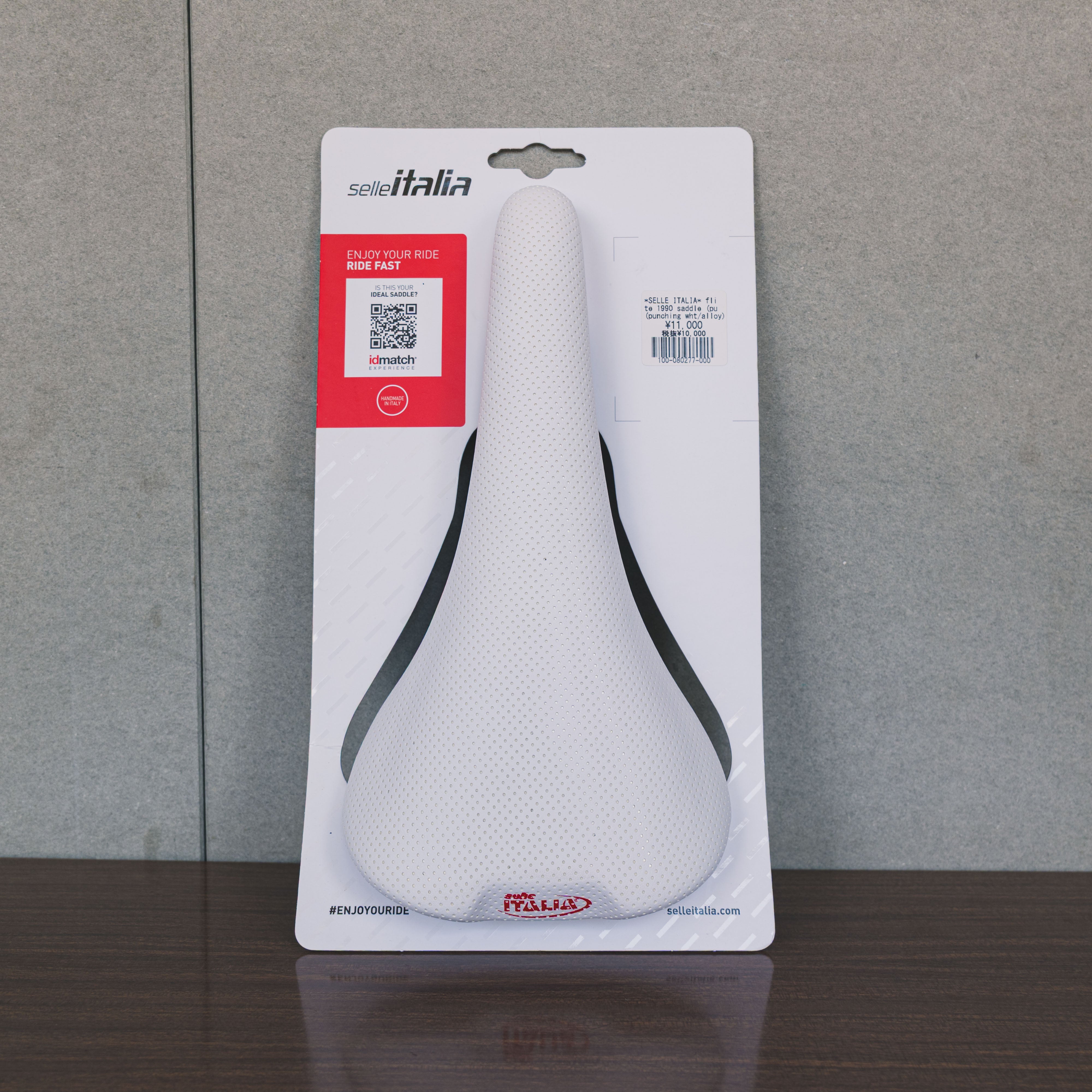 selle ITALIA Flite オリジナル　未使用 Amazon | Selle Italia ユニ Flite Boost Kit Carbonio
