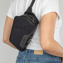 Load image into Gallery viewer, FIDLOCK TWIST ESSENTIAL BAG マグネット式フレームバッグ フィドロック