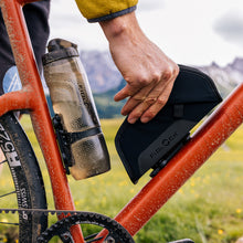 Load image into Gallery viewer, FIDLOCK TWIST ESSENTIAL BAG マグネット式フレームバッグ フィドロック