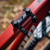 画像をギャラリービューアに読み込む, FIDLOCK TWIST UNI CONNECTOR + uni base マルチボトルホルダー フィドロック