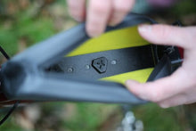 画像をギャラリービューアに読み込む, APIDURA エクスペディション ボルトオン トップチューブバッグ(1L)アピデュラ