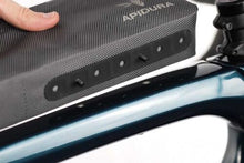 画像をギャラリービューアに読み込む, APIDURA エクスペディション ボルトオン トップチューブバッグ(1L)アピデュラ