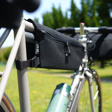 画像をギャラリービューアに読み込む, tade qui / Blanket / Frame bag / CORDURA 1000D MIL-SPEC / Black