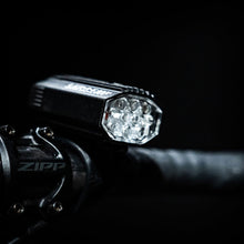画像をギャラリービューアに読み込む, LEZYNE MICRO DRIVE 800+ レザイン フロントライト(Lezyne)の商品画像(写真1)
