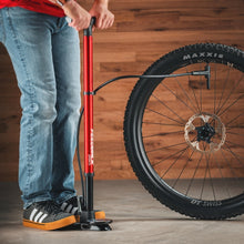 Load image into Gallery viewer, FEEDBACK SPORTS Pneuma CC Floor Pump フロアポンプ