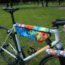 画像をギャラリービューアに読み込む, tade qui / blanket / Urethan coated 600D polyester / Tie-Die