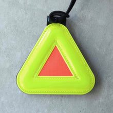 Load image into Gallery viewer, BLUE LUG triangle reflector ブルーラグ