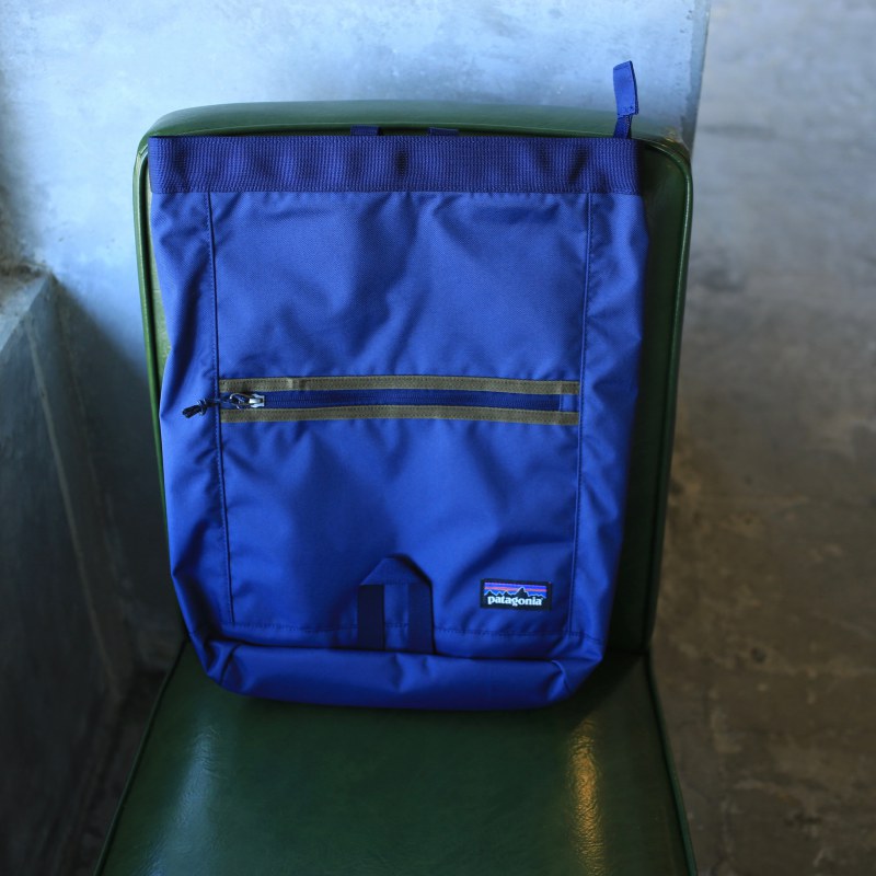 アーバー マーケット パック 15L Classic Navy Patagonia