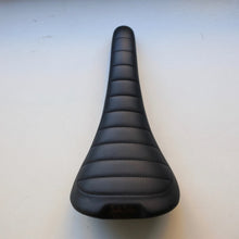 画像をギャラリービューアに読み込む, Selle italia milano FLITE BONNIE  セライタリア