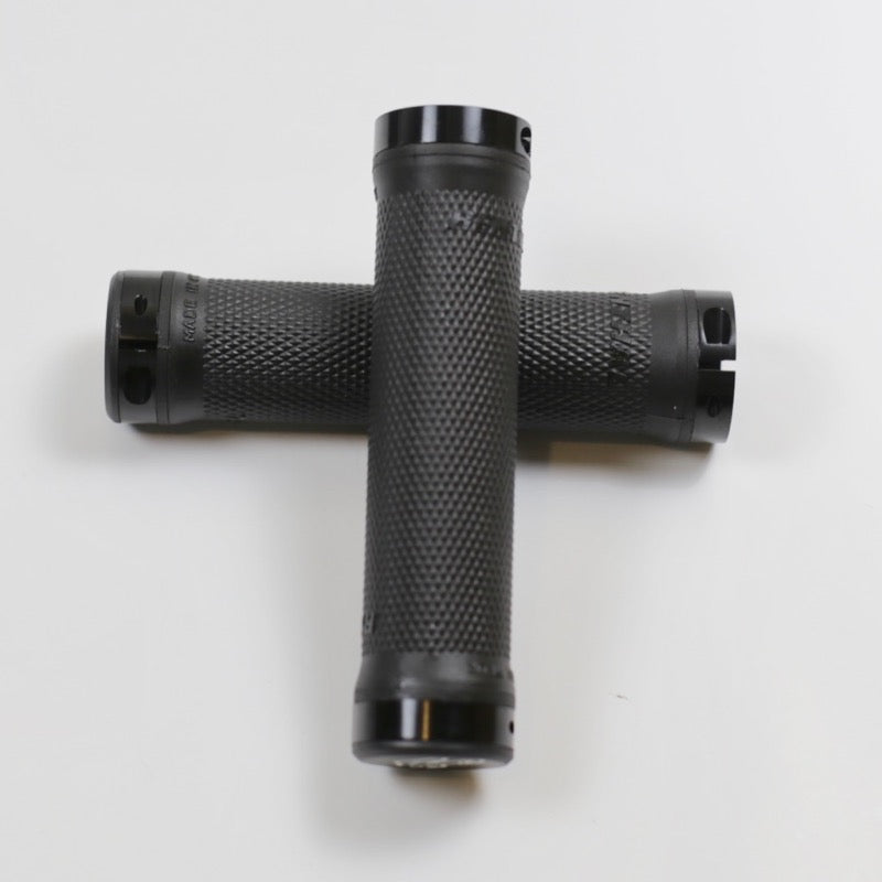 RENTHAL LOCK ON GRIPS ULTRA TACKY レンサル MTB グリップ – Grumpy