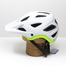画像をギャラリービューアに読み込む, 【40%off】GIRO MONTARO MIPS MatteW hite / Lime MTB ヘルメット ジロ