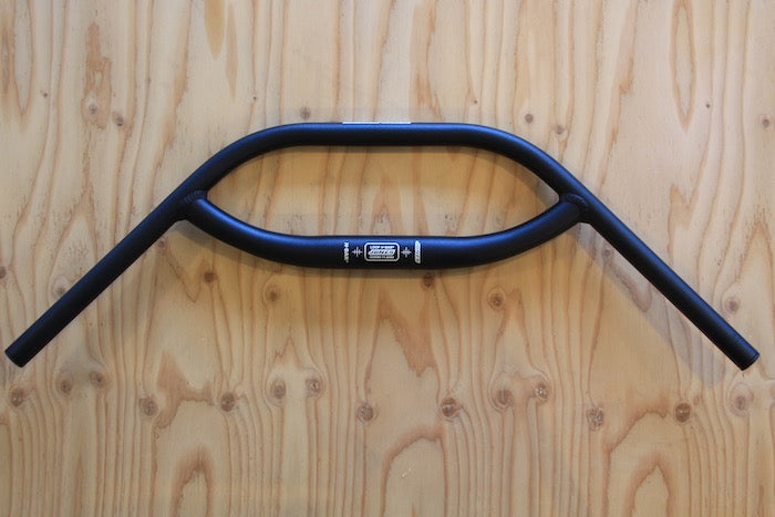 店頭販売のみ Jones H-Bar Butted Loop Aluminum 660mm Black ジョーンズ ハンドルバー – Grumpy  Bike Shop