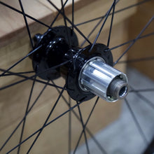Load image into Gallery viewer, ENVE M60 前後ホイールセット 27.5+ 28H