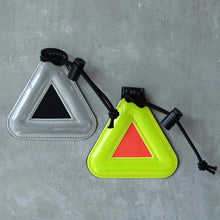 Load image into Gallery viewer, BLUE LUG triangle reflector ブルーラグ