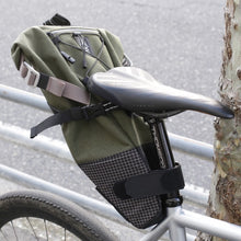 Load image into Gallery viewer, RawLow Mountain Works Bike'n Hike Post Bag ロウロウマウンテンワークス サドルバッグ バックパック リュック