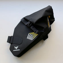 Load image into Gallery viewer, APIDURA レーシングシリーズ サドルバッグ (5L/7L) 防水 ロードバイク アピデュラ