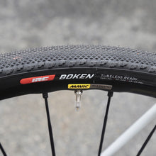 Load image into Gallery viewer, 【10%off】IRC BOKEN TUBELESS READY 700C ボウケン ボーケン チューブレスレディ アイアールシー