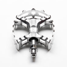 Load image into Gallery viewer, MKS XC-III bear trap pedal (Silver) スピンドル径 9/16 三ヶ島製作所 ペダル