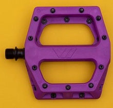 画像をギャラリービューアに読み込む, DMR V11 Pastic PEDAL プラスチックペダル