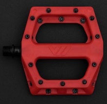 画像をギャラリービューアに読み込む, DMR V11 Pastic PEDAL プラスチックペダル