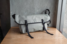 画像をギャラリービューアに読み込む, NLDE Messenger bag S メッセンジャーバッグ
