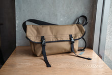 画像をギャラリービューアに読み込む, NLDE Messenger bag S メッセンジャーバッグ